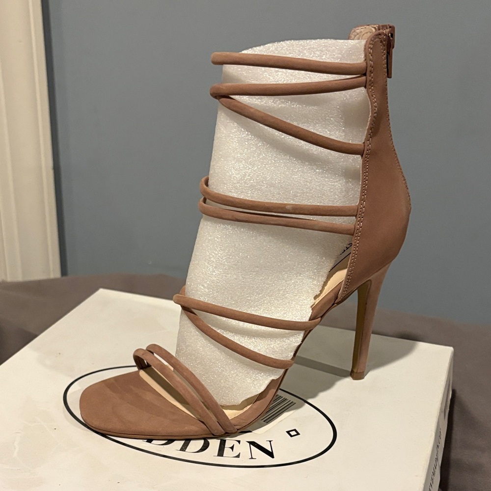 Steve Madden Brown Strappy Heels
